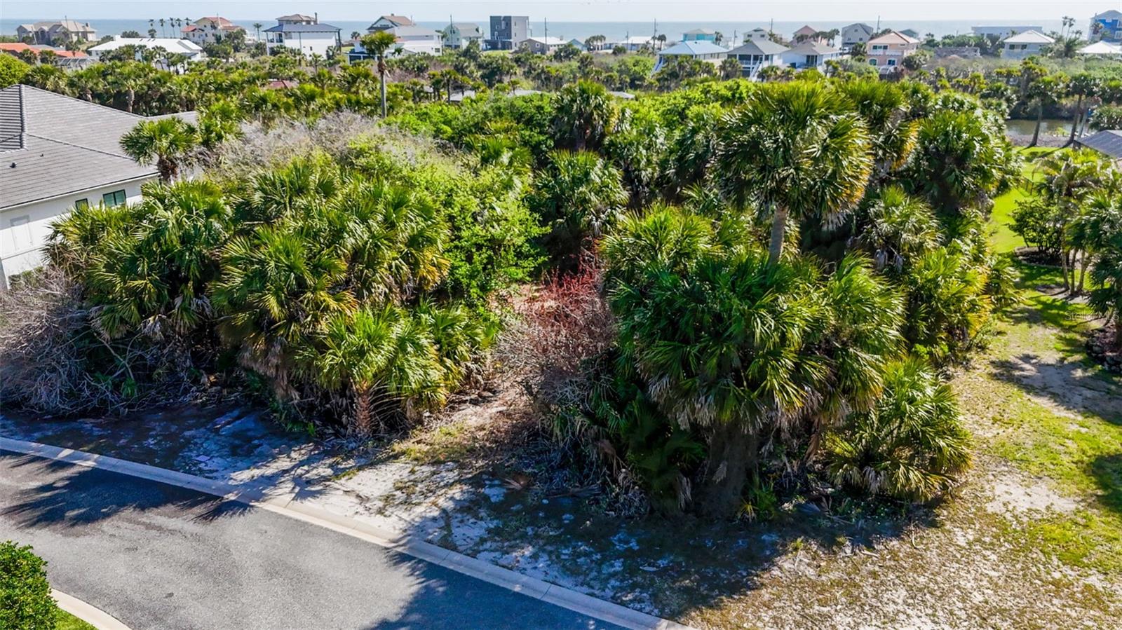 ISLAND ESTATES SUB - Land