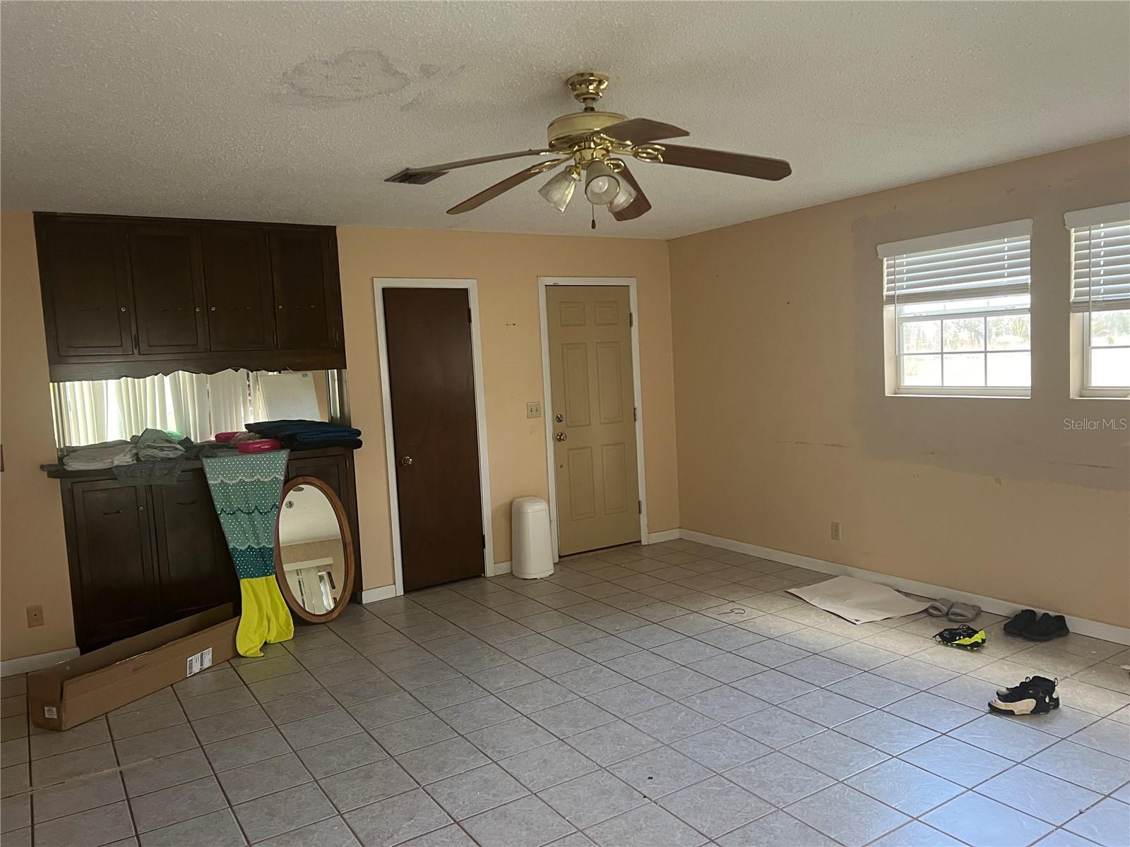 SUWANNEE - Residential