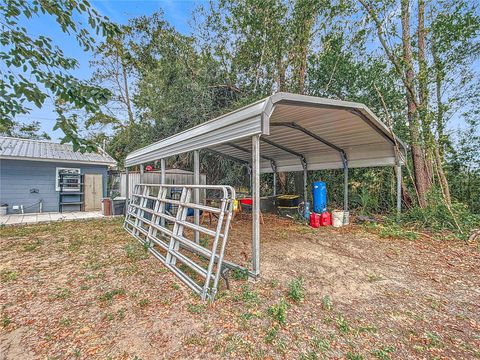 A home in DUNNELLON