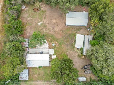 A home in DUNNELLON