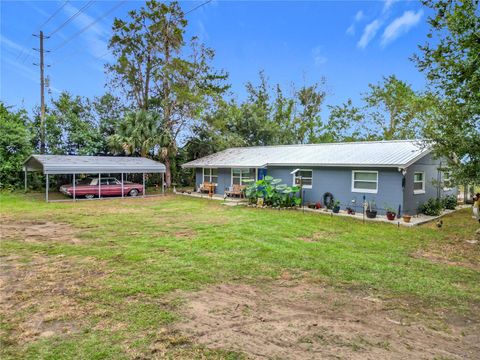 A home in DUNNELLON