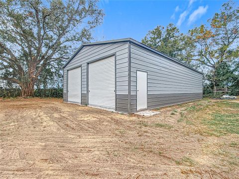 A home in DUNNELLON