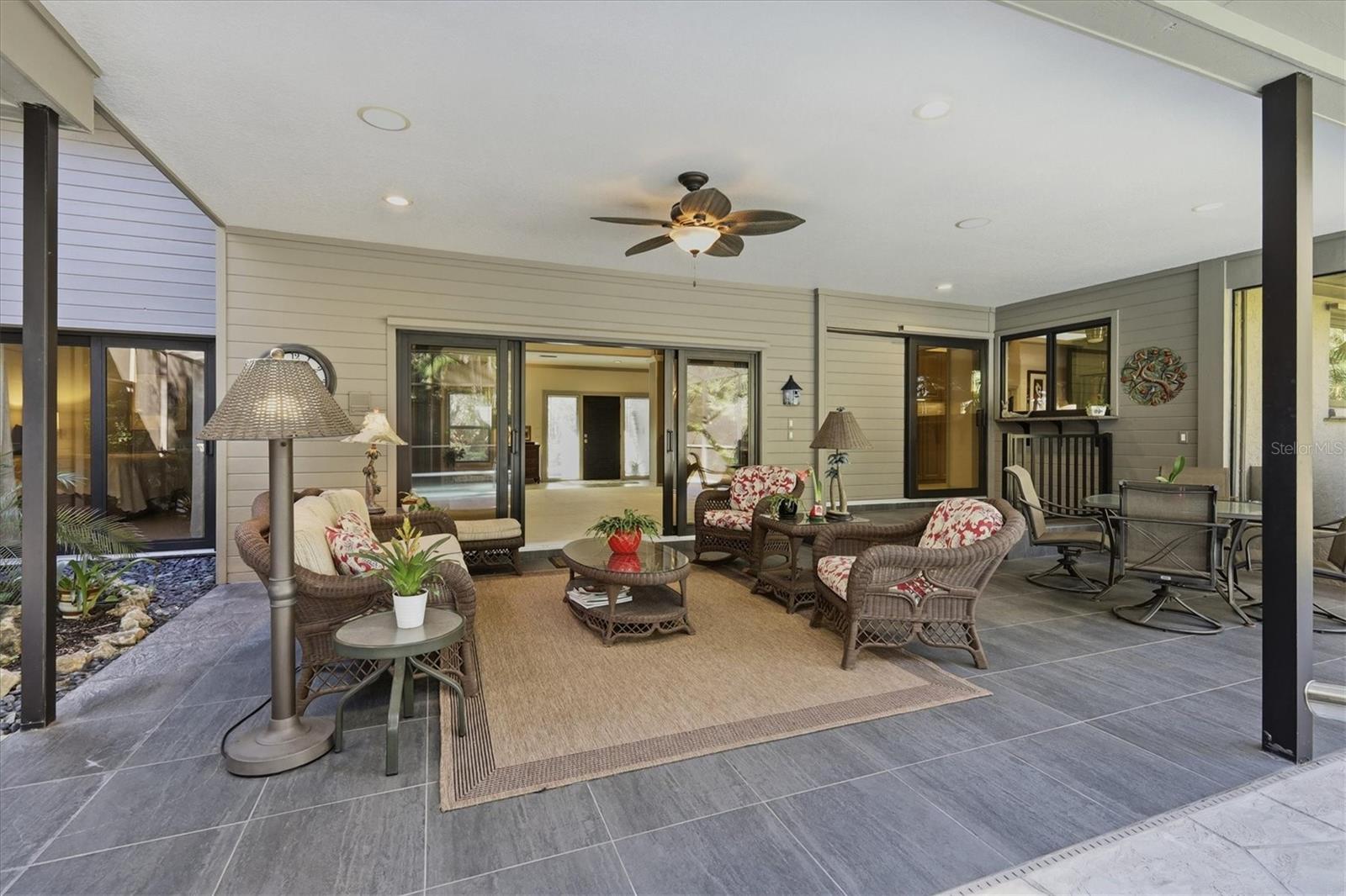 THE LANDINGS - Residential