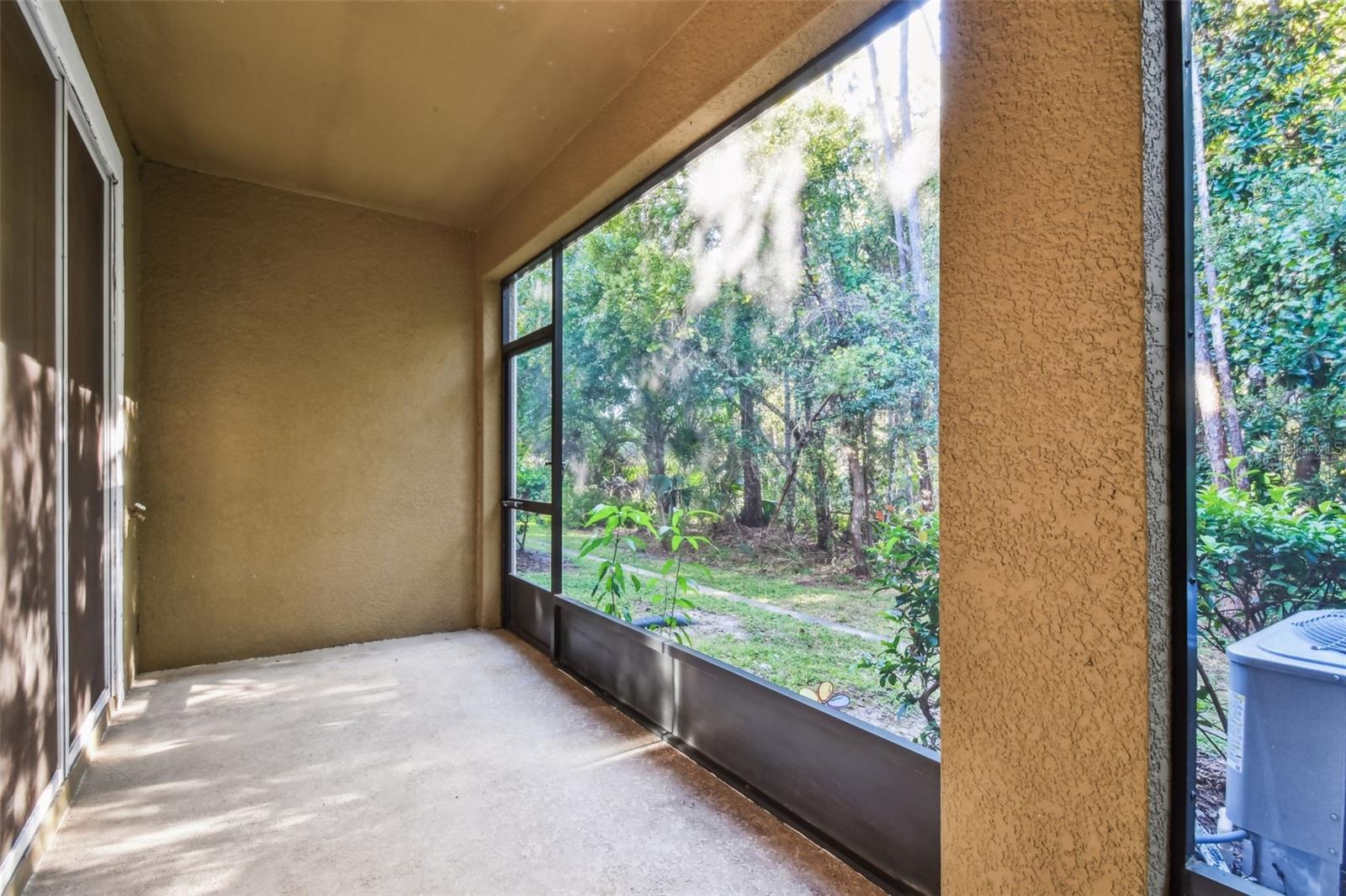 LAKESHORE PRESERVE - Residential