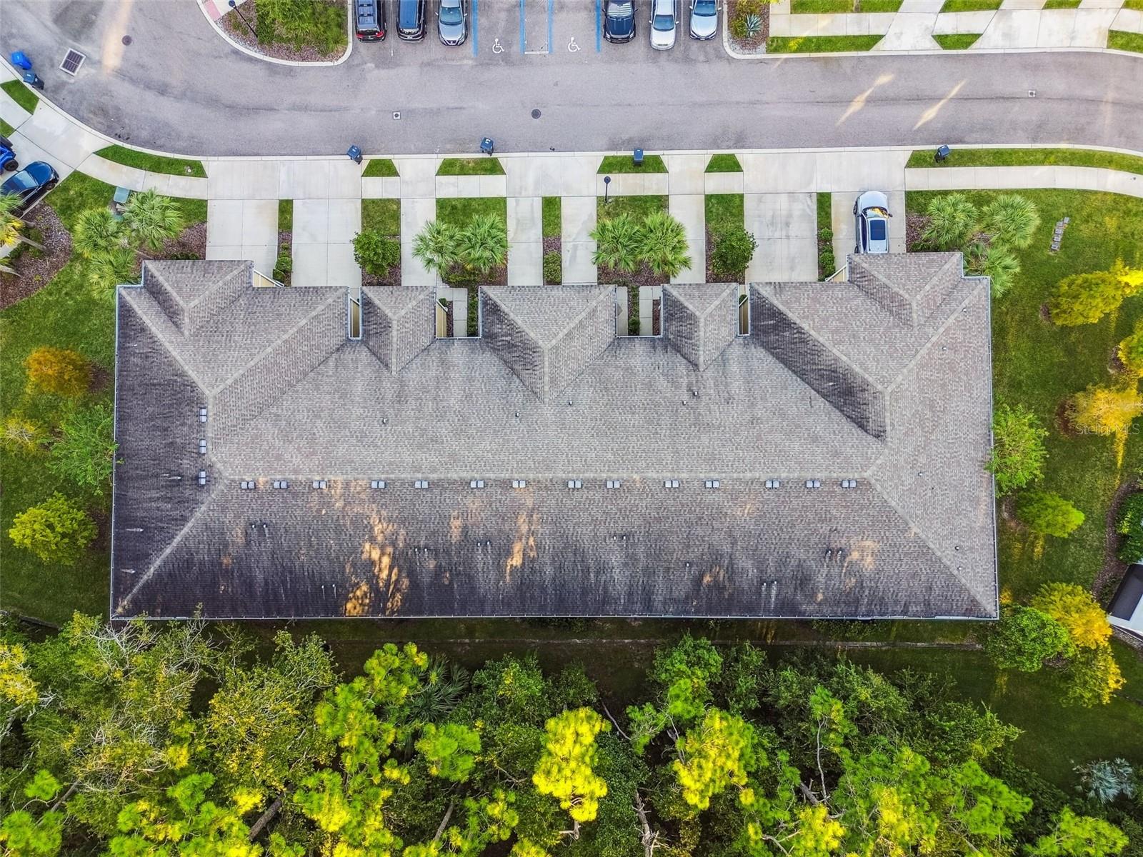 LAKESHORE PRESERVE - Residential