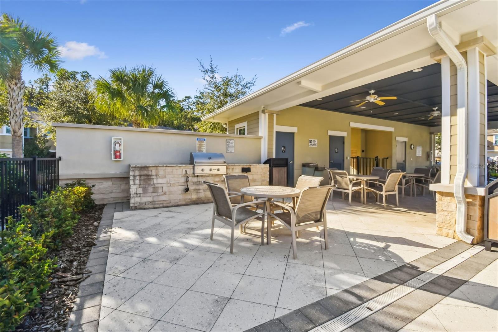 LAKESHORE PRESERVE - Residential