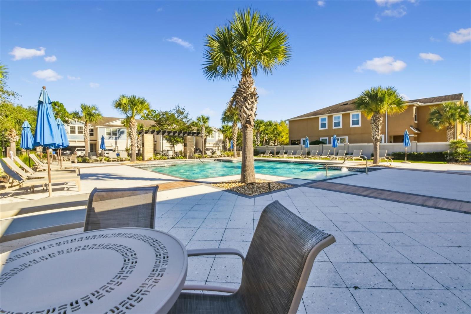 LAKESHORE PRESERVE - Residential