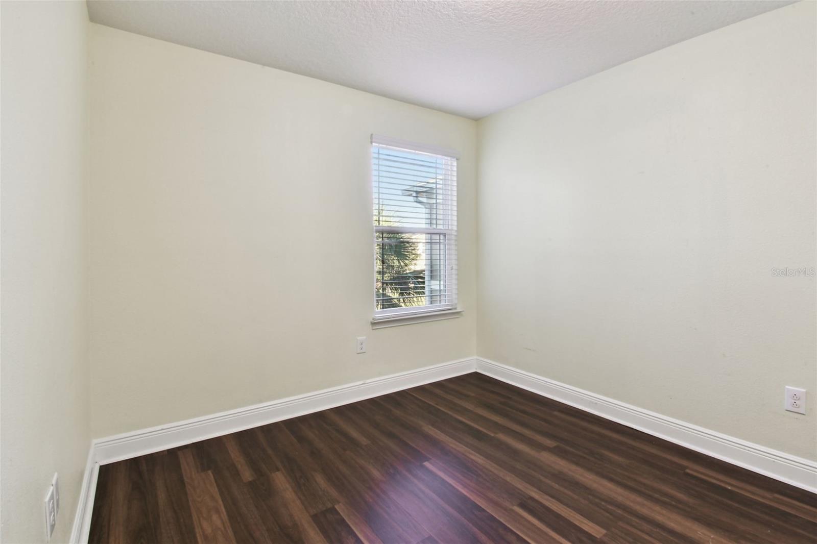 LAKESHORE PRESERVE - Residential