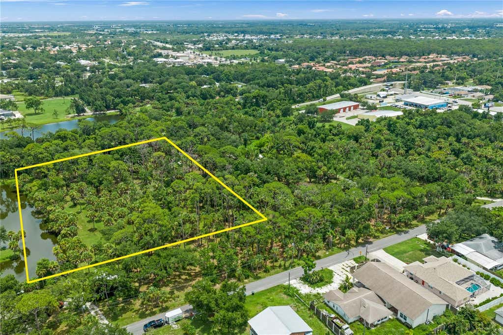 Photo of Twin Lakes Avenue #B1, Nokomis, FL 34275 (MLS # N6145461)
