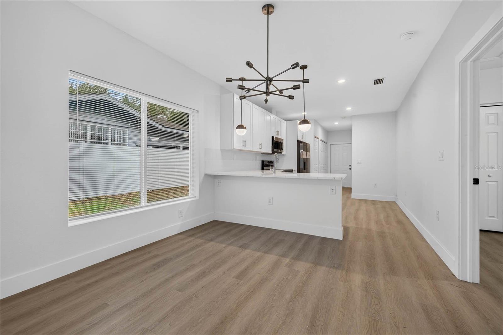 3420 N 10TH STREET