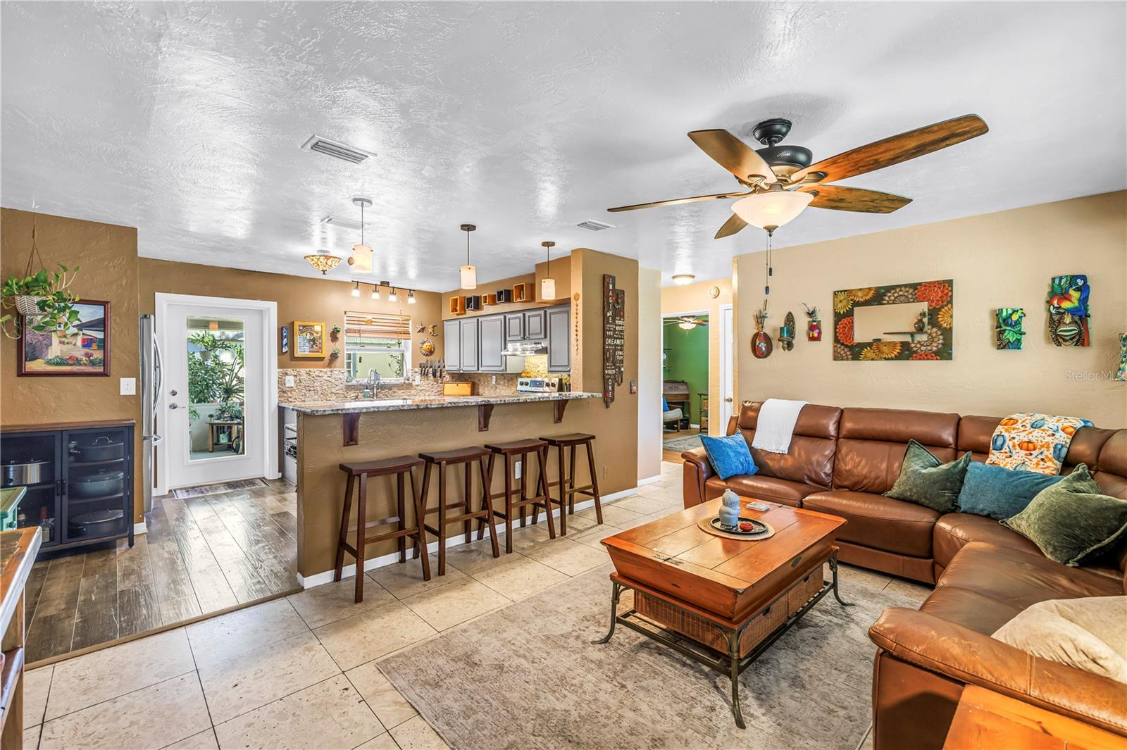 2573 62ND TERRACE N