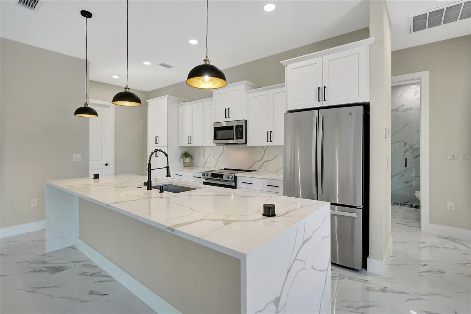 212 FAIRWAY ROAD