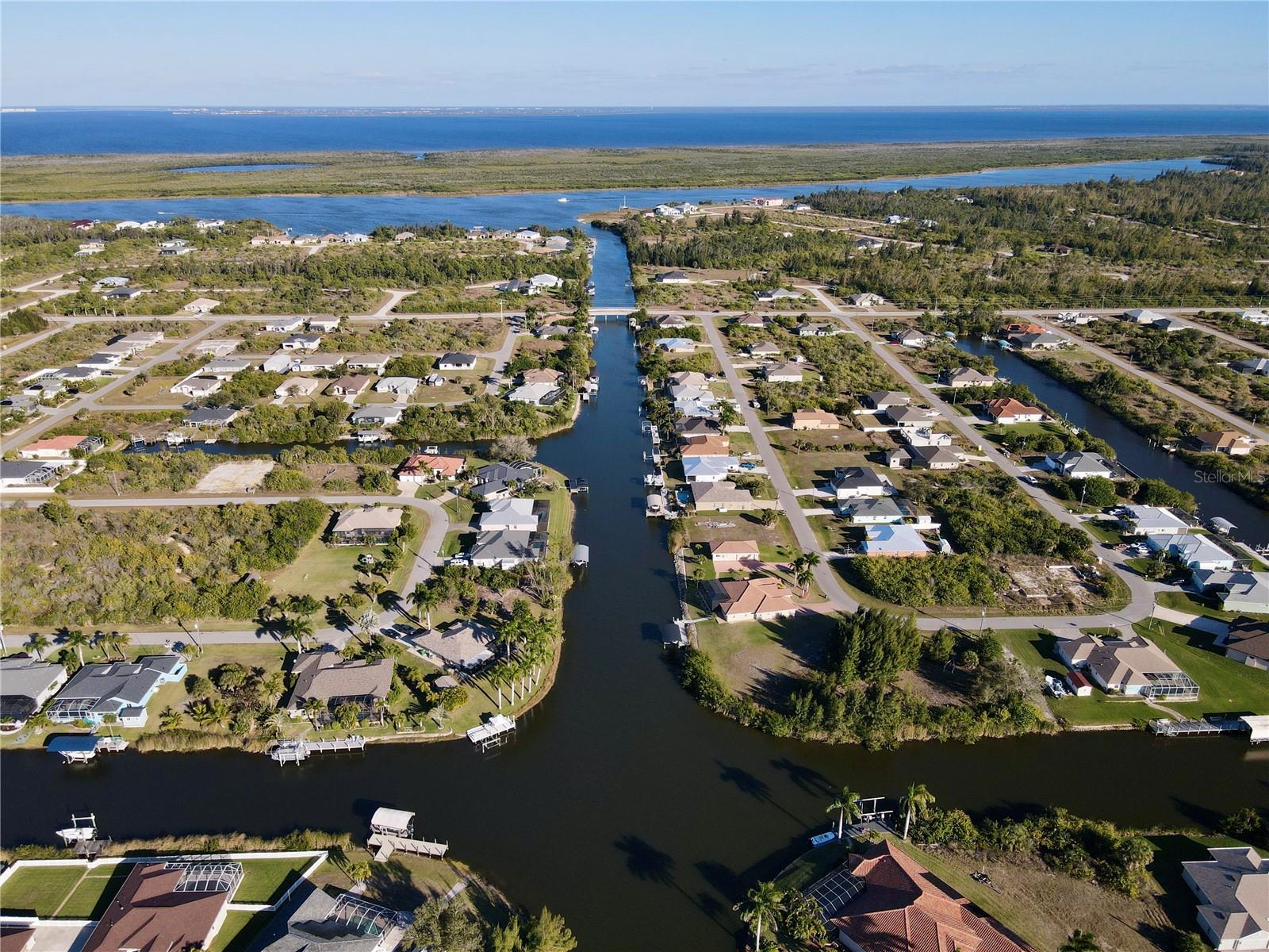 PORT CHARLOTTE SEC 82 - Land