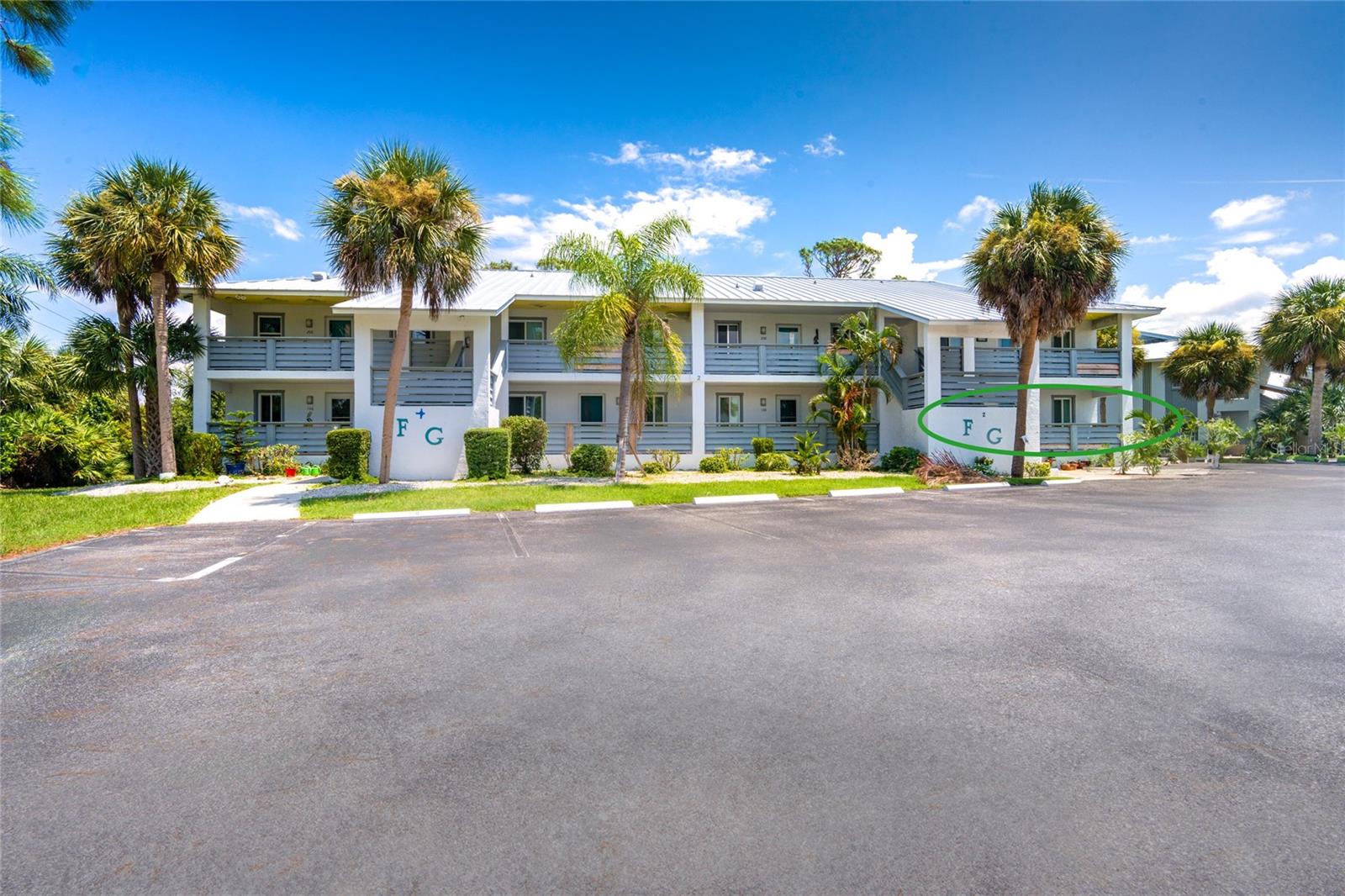 Welcome to Fiddler's Green! Furnished 2-Bed, 2-Bath Condo. This beautifully updated first-floor, end-unit condo offers 2 spacious bedrooms, each with its own attached bathroom, providing comfort and privacy for you and your guests. Surrounded by nature and tranquility, this condo offers the perfect blend of quiet, easy living. You'll appreciate the meticulous care throughout including updated windows for peace of mind. Whether you're escaping snowy winters or seeking sunny adventures, you'll love the proximity to nearby beaches for leisurely strolls. Like to golf? Many courses nearby, you could a different one each day of the week! Plus, Fiddler's Green is known for its vibrant community life and offers an array of activities including tennis, pickleball, water aerobics, and shuffleboard. This is what you want to live in Florida for! Don' t miss the chance to see this gem in person, schedule your showing today!