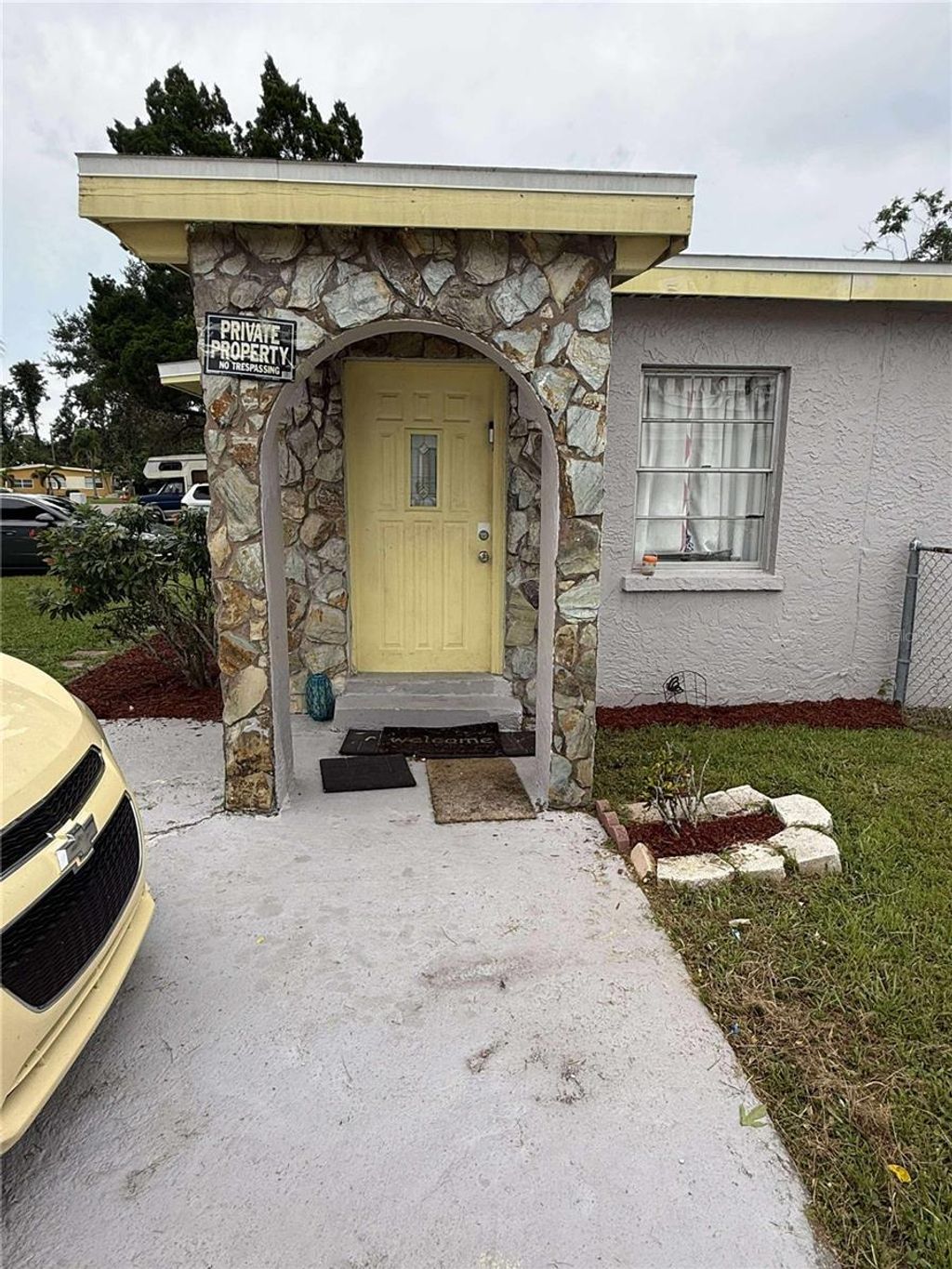 Photo of 817 29th Street E, Bradenton, FL 34208 (MLS # A4664738)