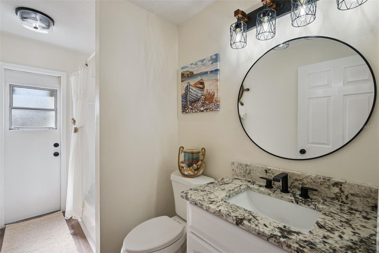 LAKE ROGERS ESTATES - Residential