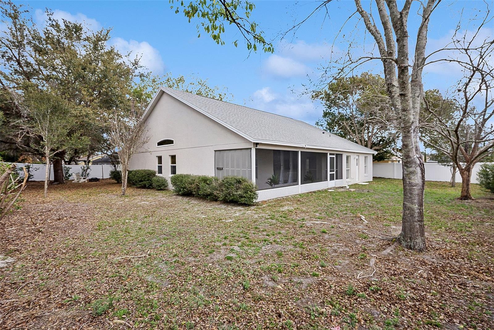 LAKE ROGERS ESTATES - Residential