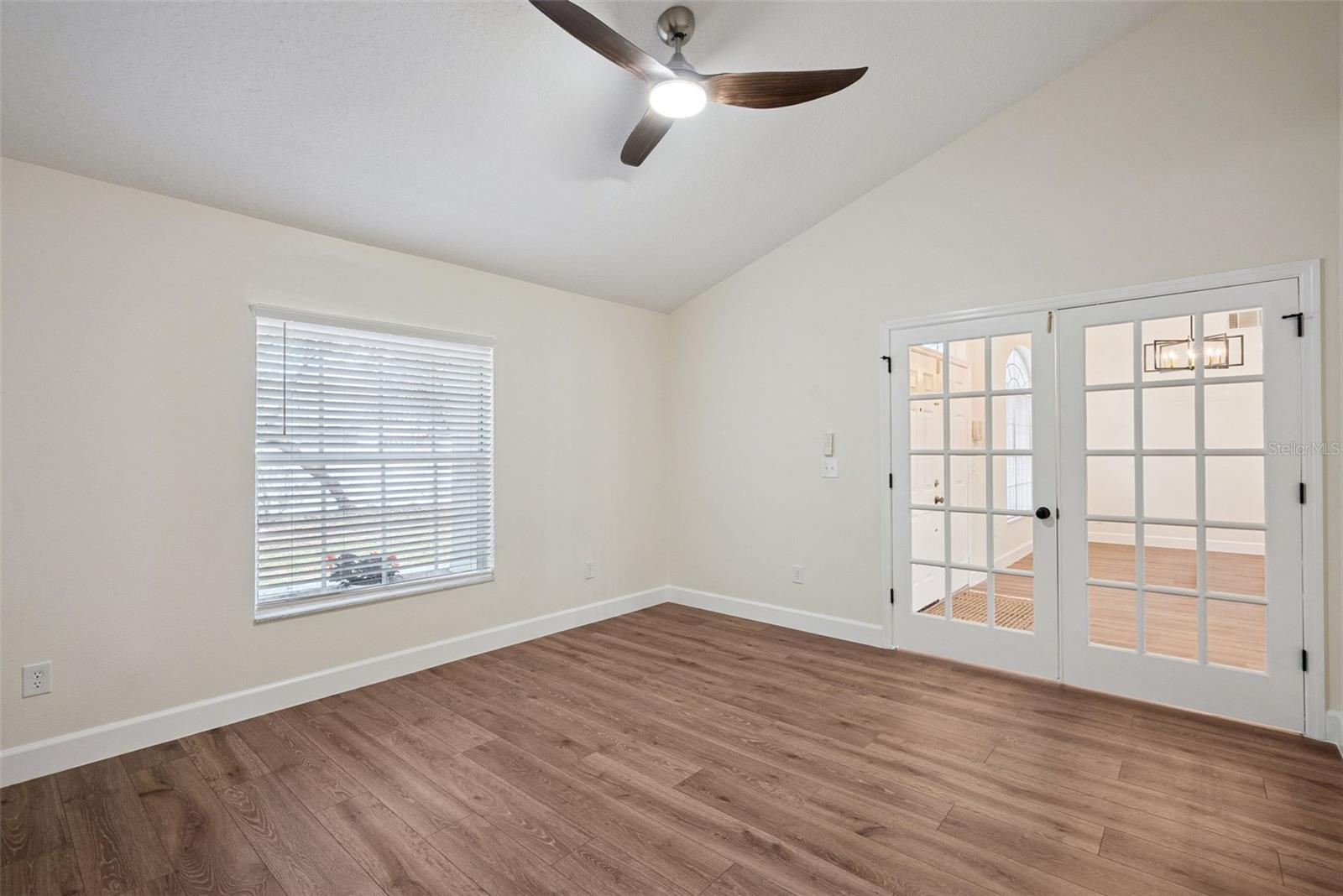 LAKE ROGERS ESTATES - Residential