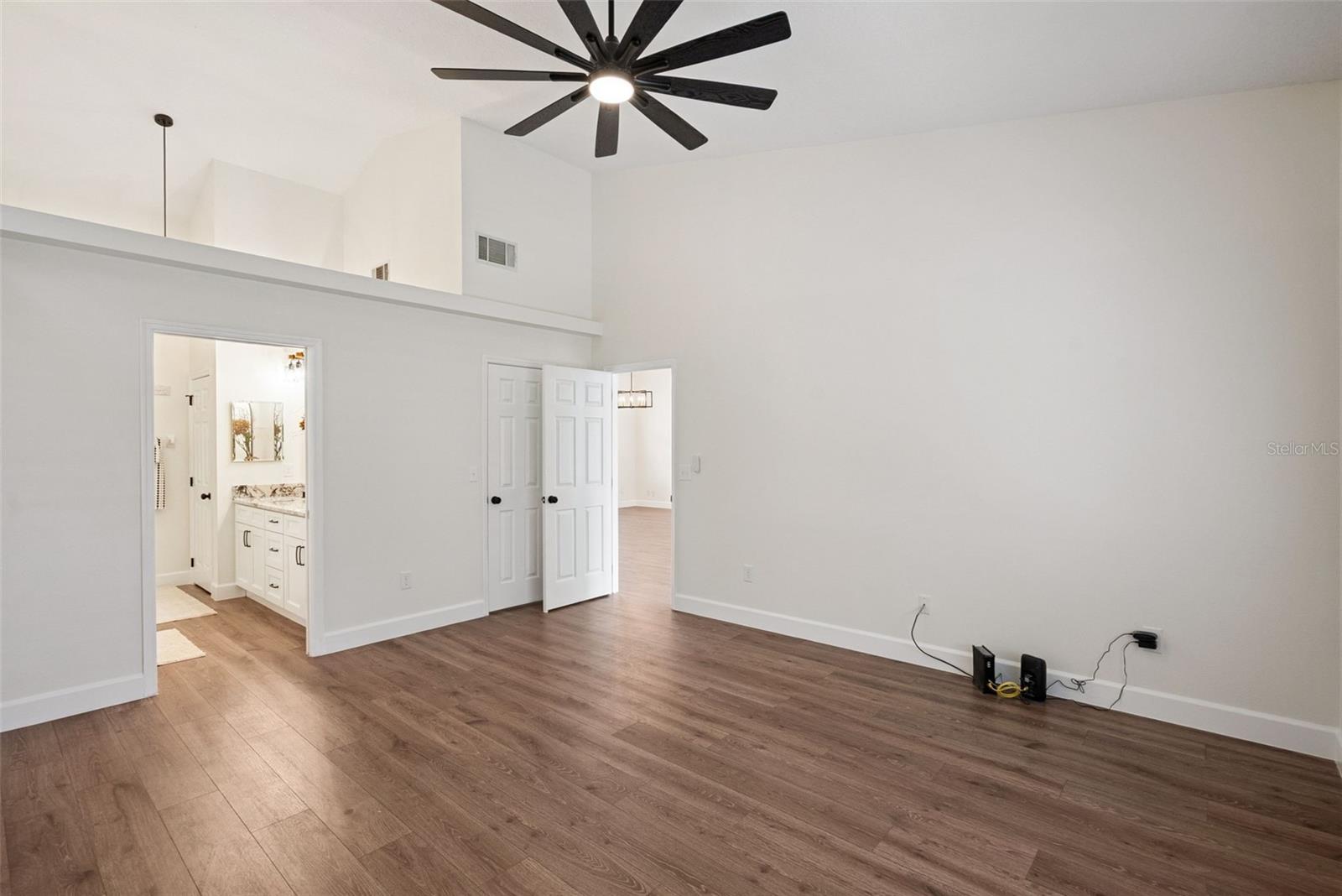 LAKE ROGERS ESTATES - Residential