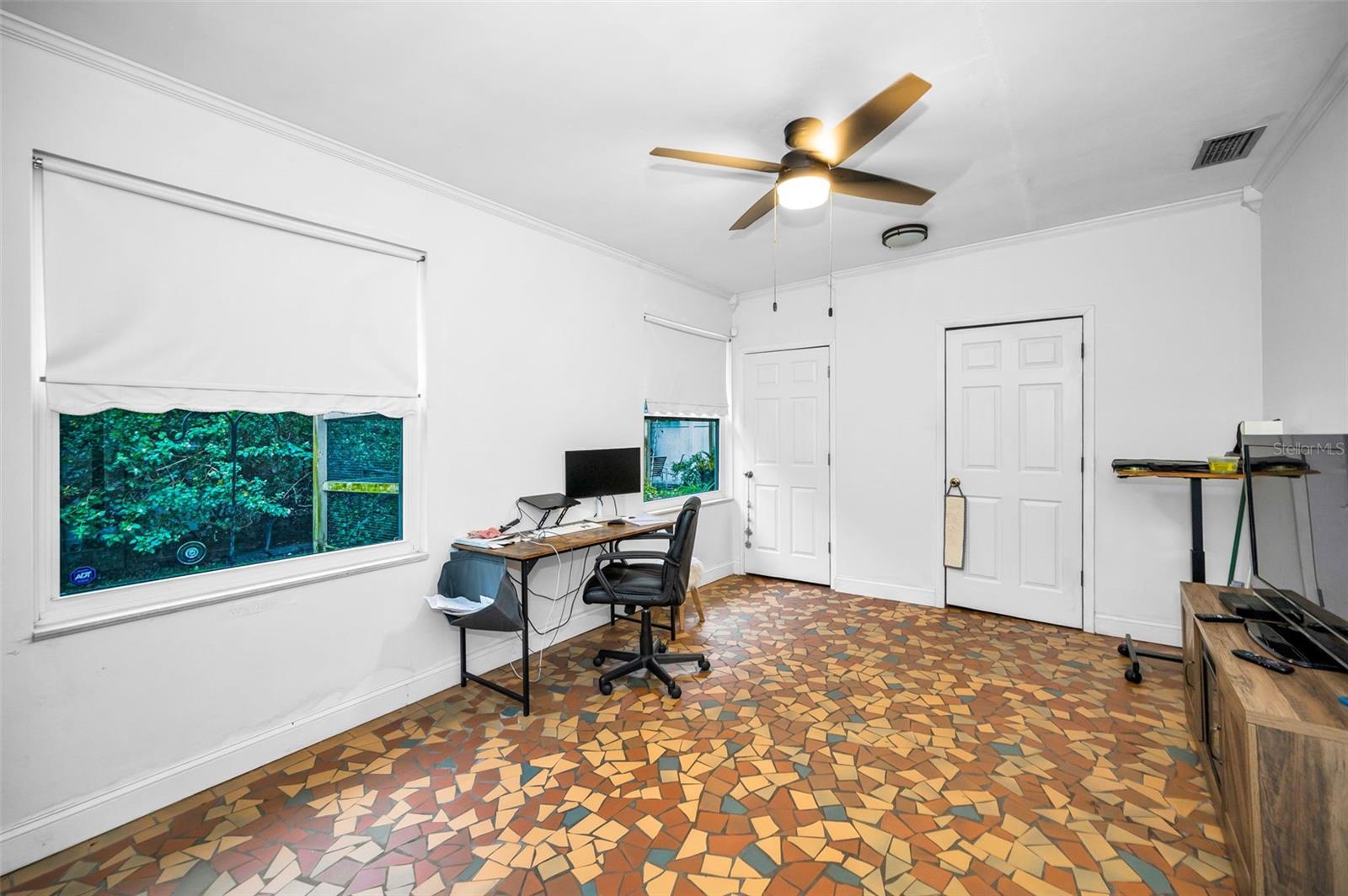 BROOKHILL - Residential