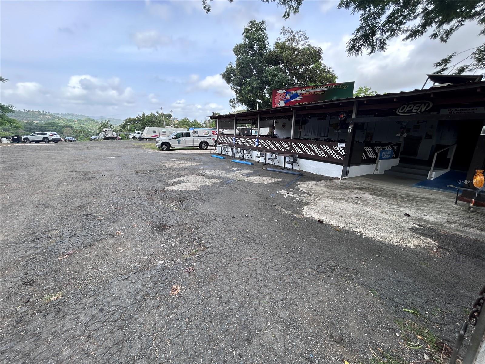 PR 842 CAIMITO ALTO