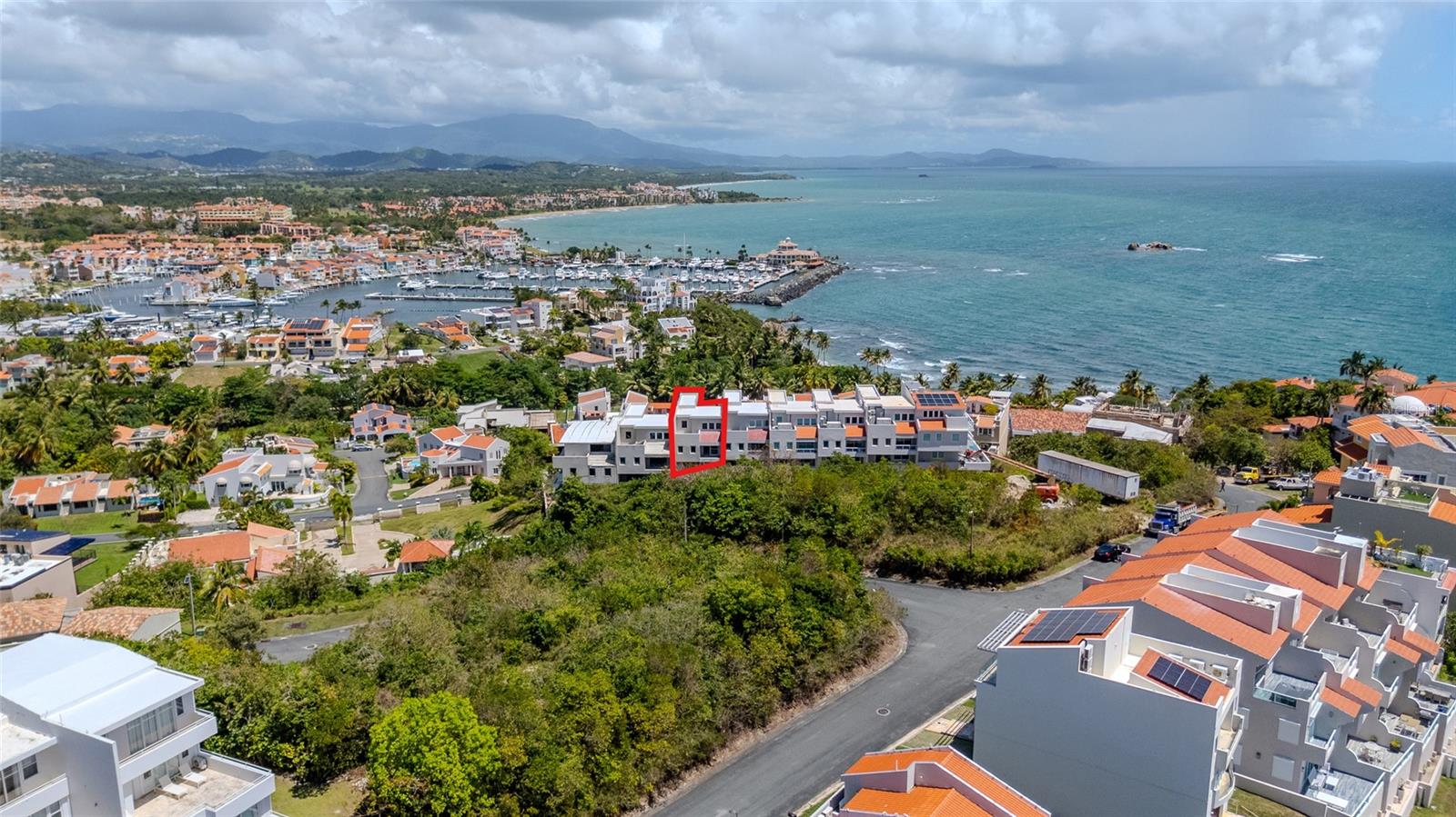 BREEZE POINT PALMAS DEL MAR - Residential