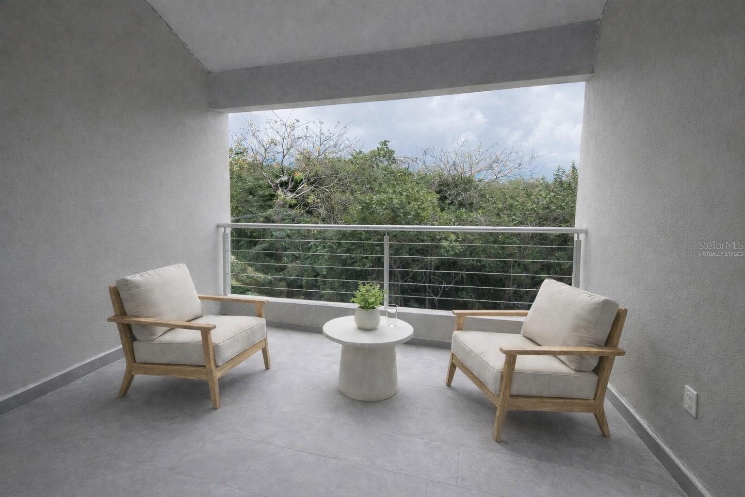 BREEZE POINT PALMAS DEL MAR - Residential