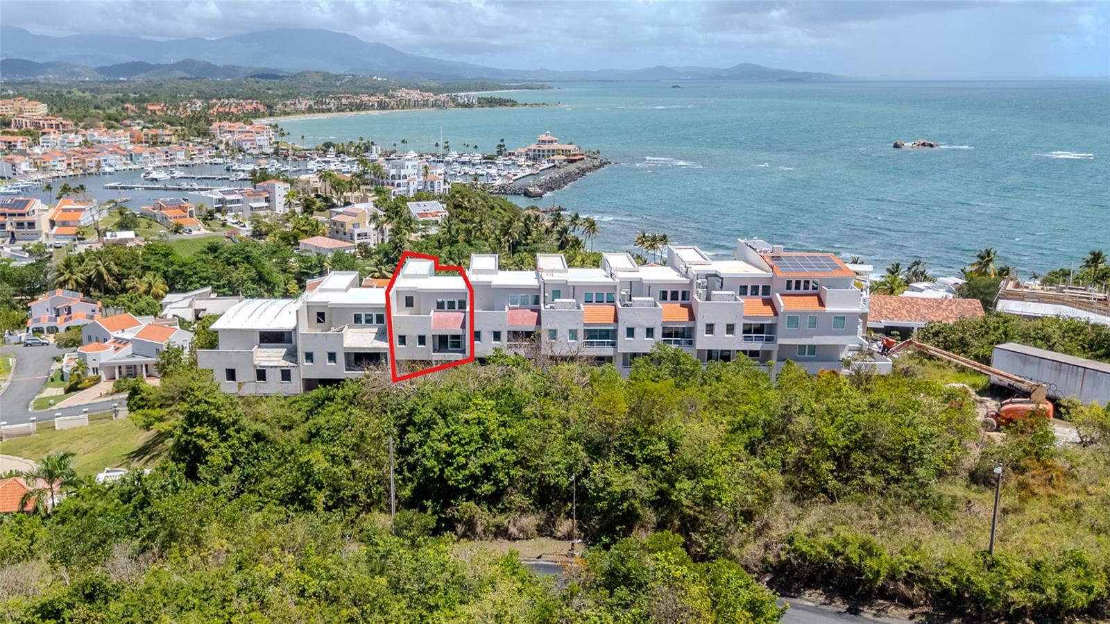 BREEZE POINT PALMAS DEL MAR - Residential