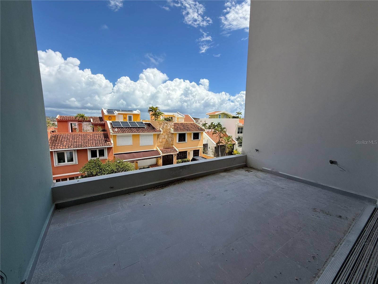 BREEZE POINT PALMAS DEL MAR - Residential