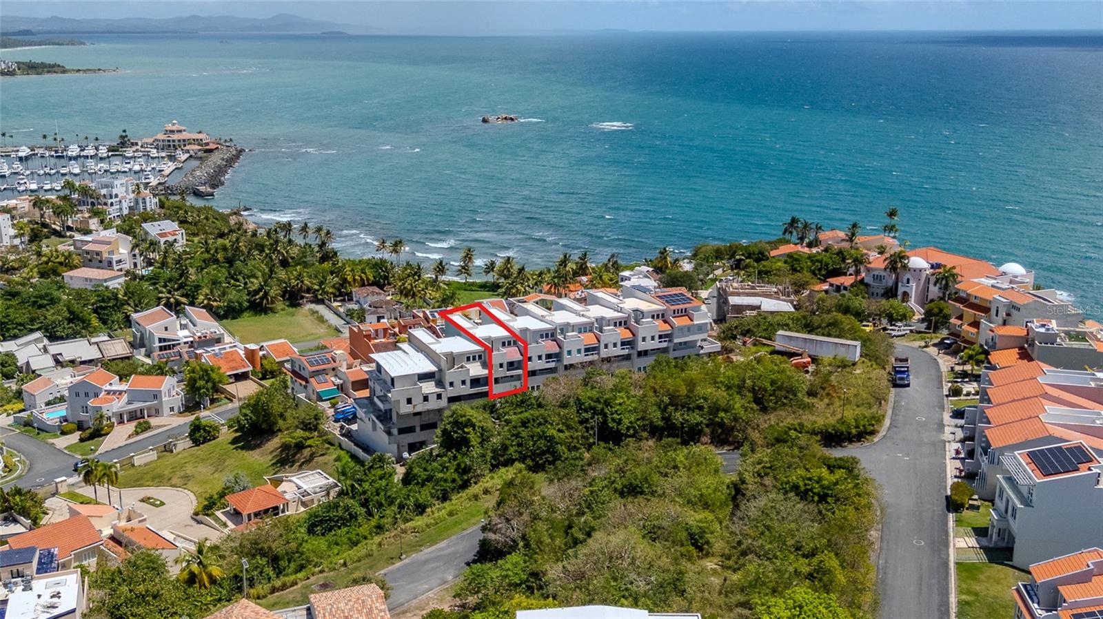 BREEZE POINT PALMAS DEL MAR - Residential