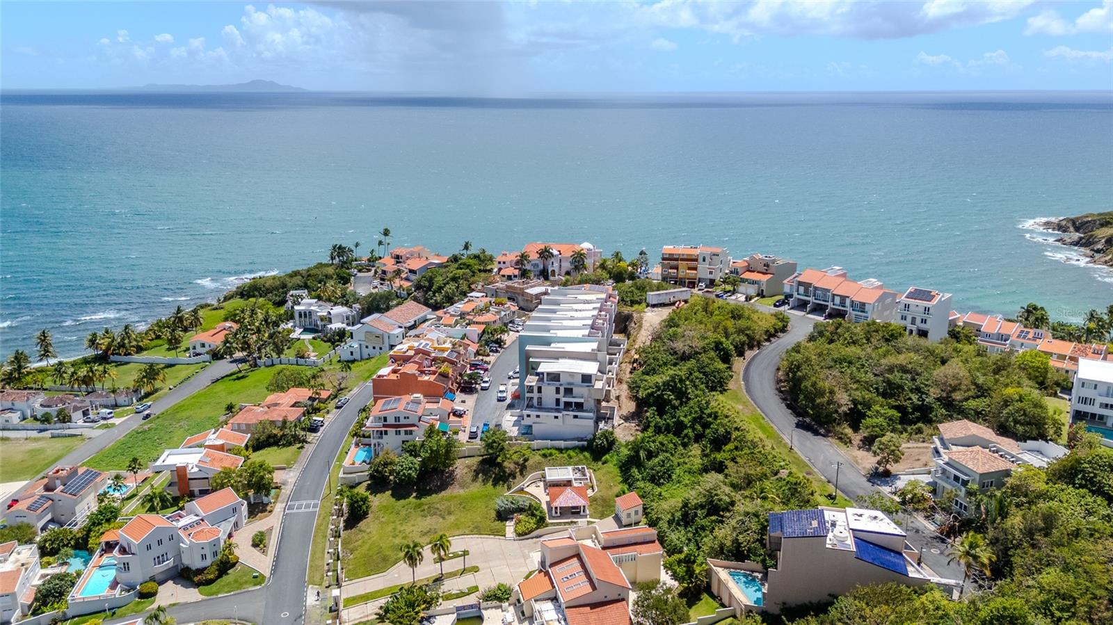 BREEZE POINT PALMAS DEL MAR - Residential