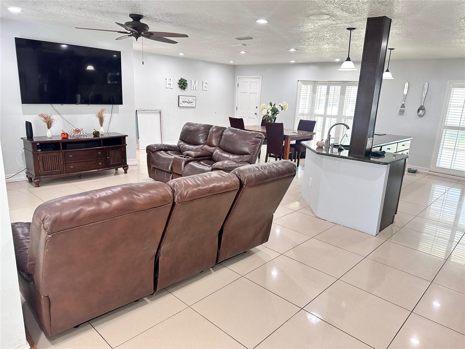 TOWNN COUNTRY PARK UNIT 31 - Residential