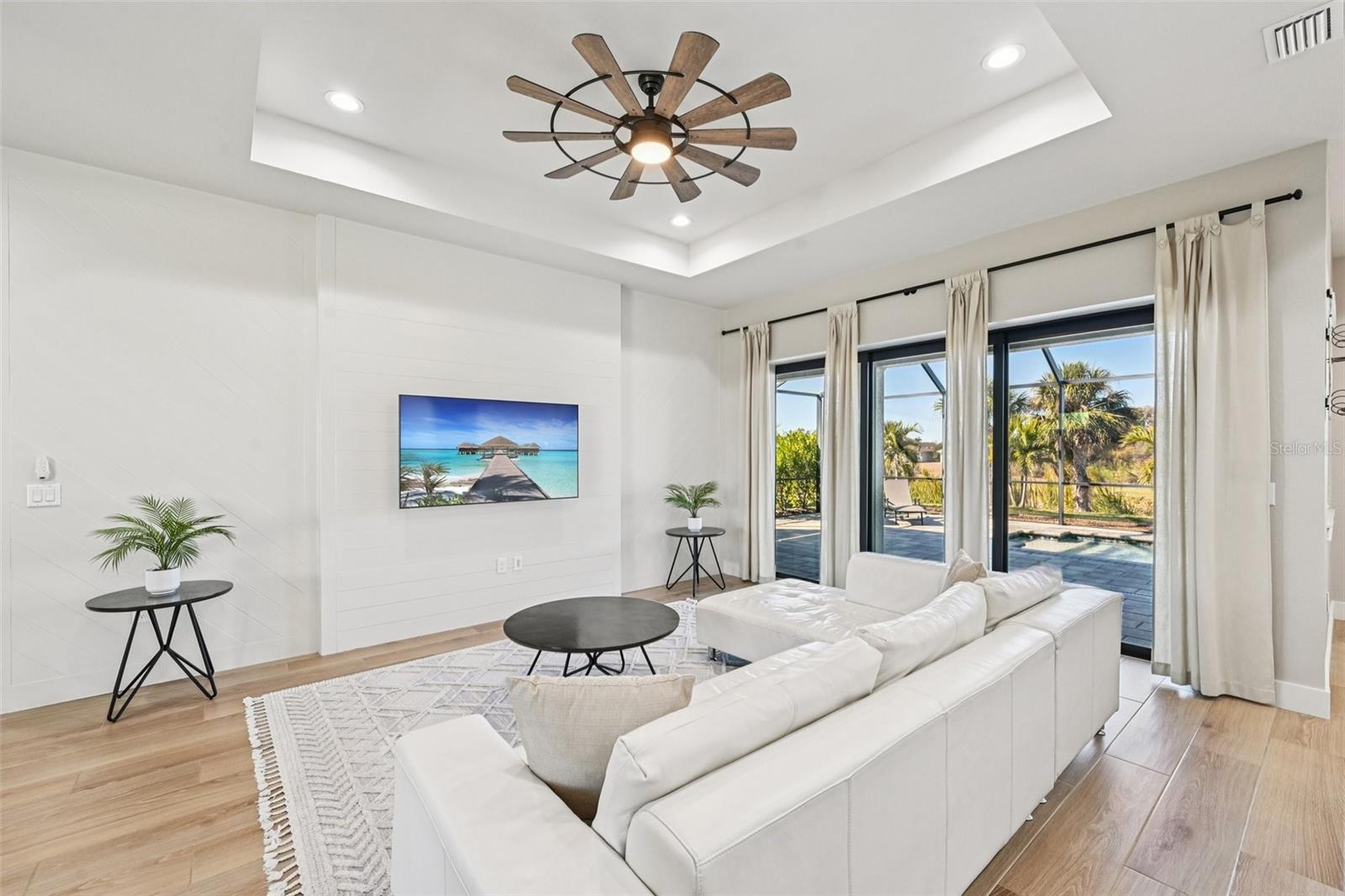 ROTONDA WEST PINEHURST - Residential