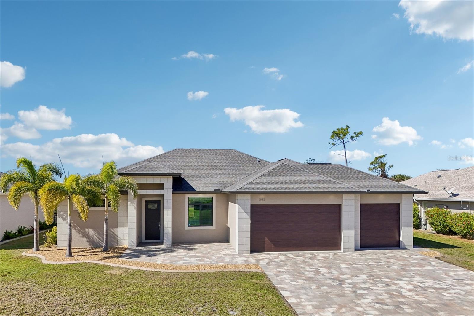 ROTONDA WEST PINEHURST - Residential