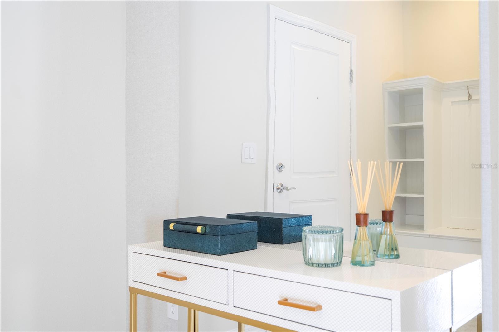 WINDSOR CAY - Residential