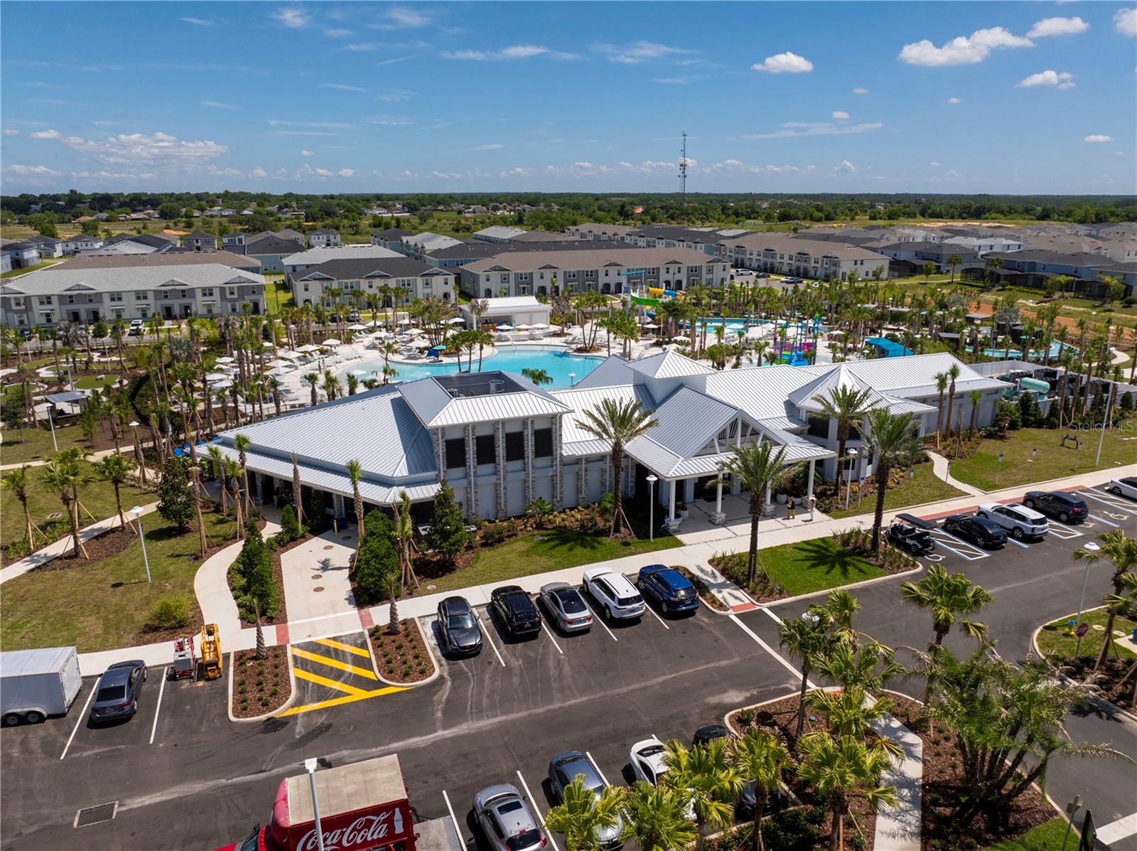 WINDSOR CAY - Residential