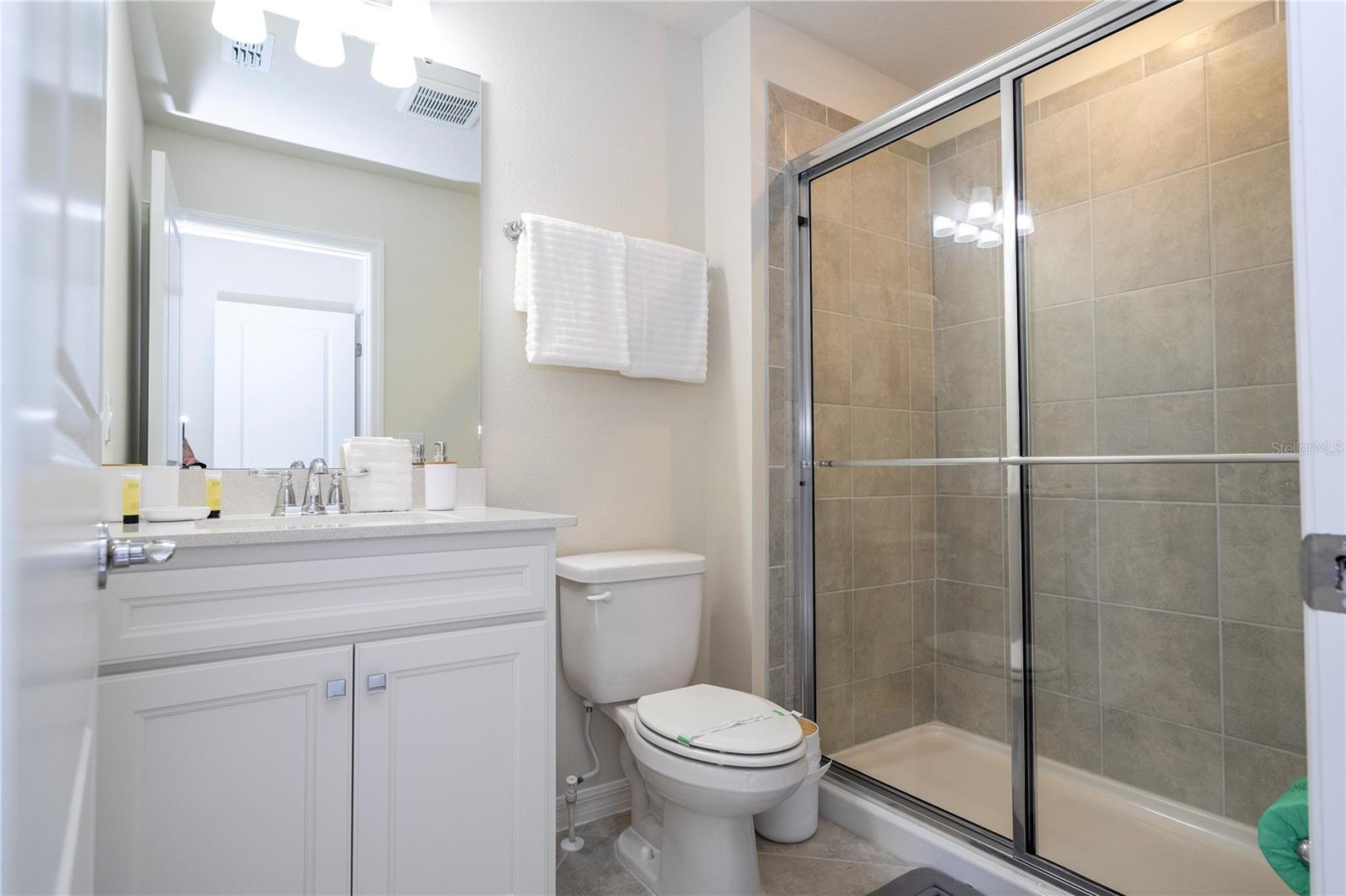 WINDSOR CAY - Residential