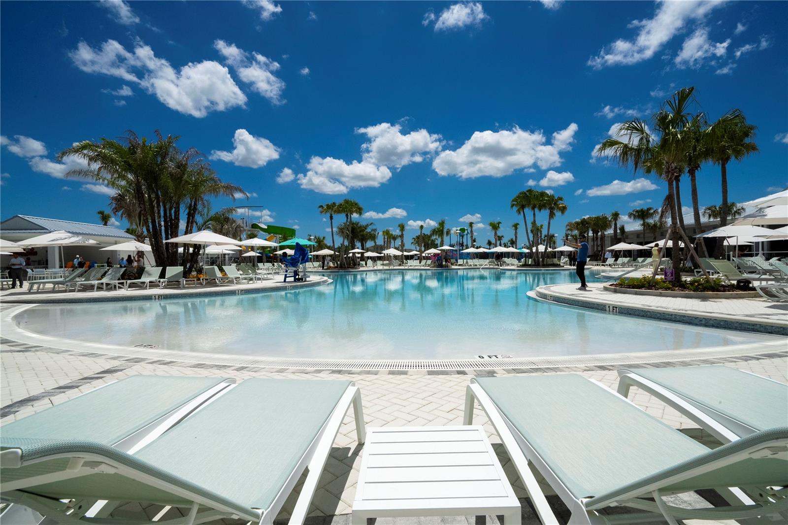 WINDSOR CAY - Residential