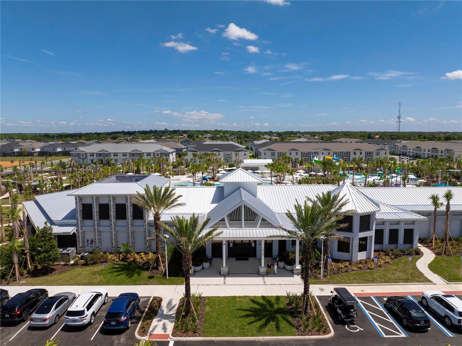 WINDSOR CAY - Residential