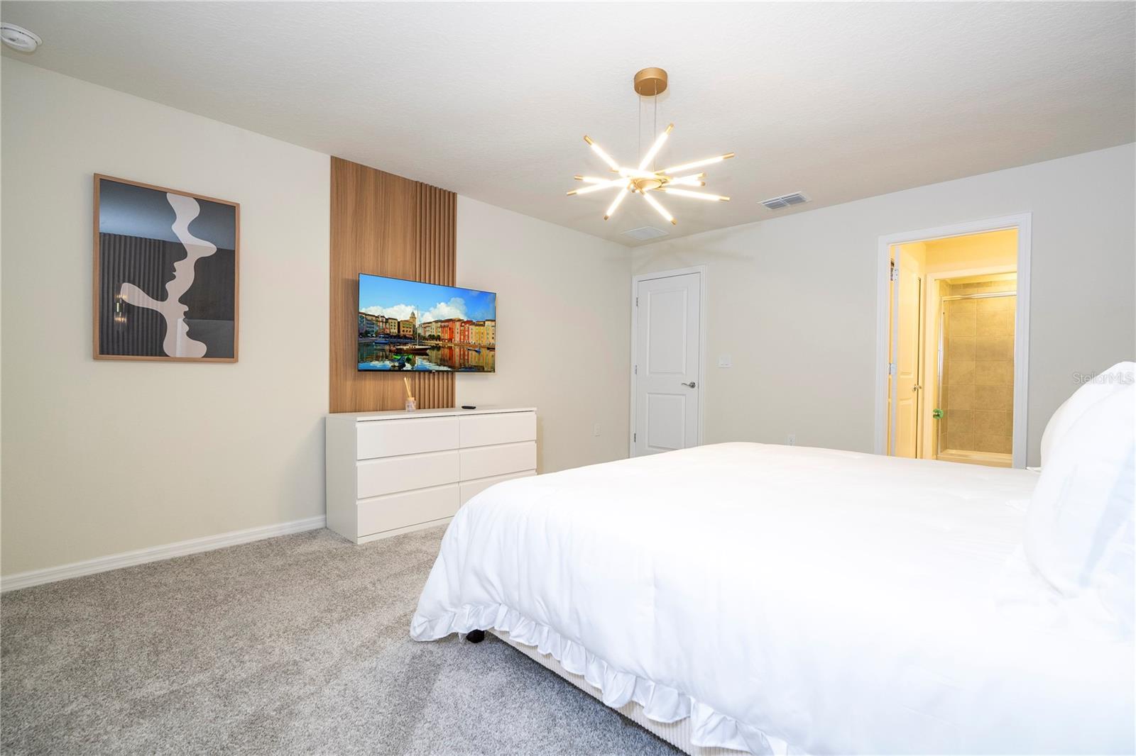 WINDSOR CAY - Residential