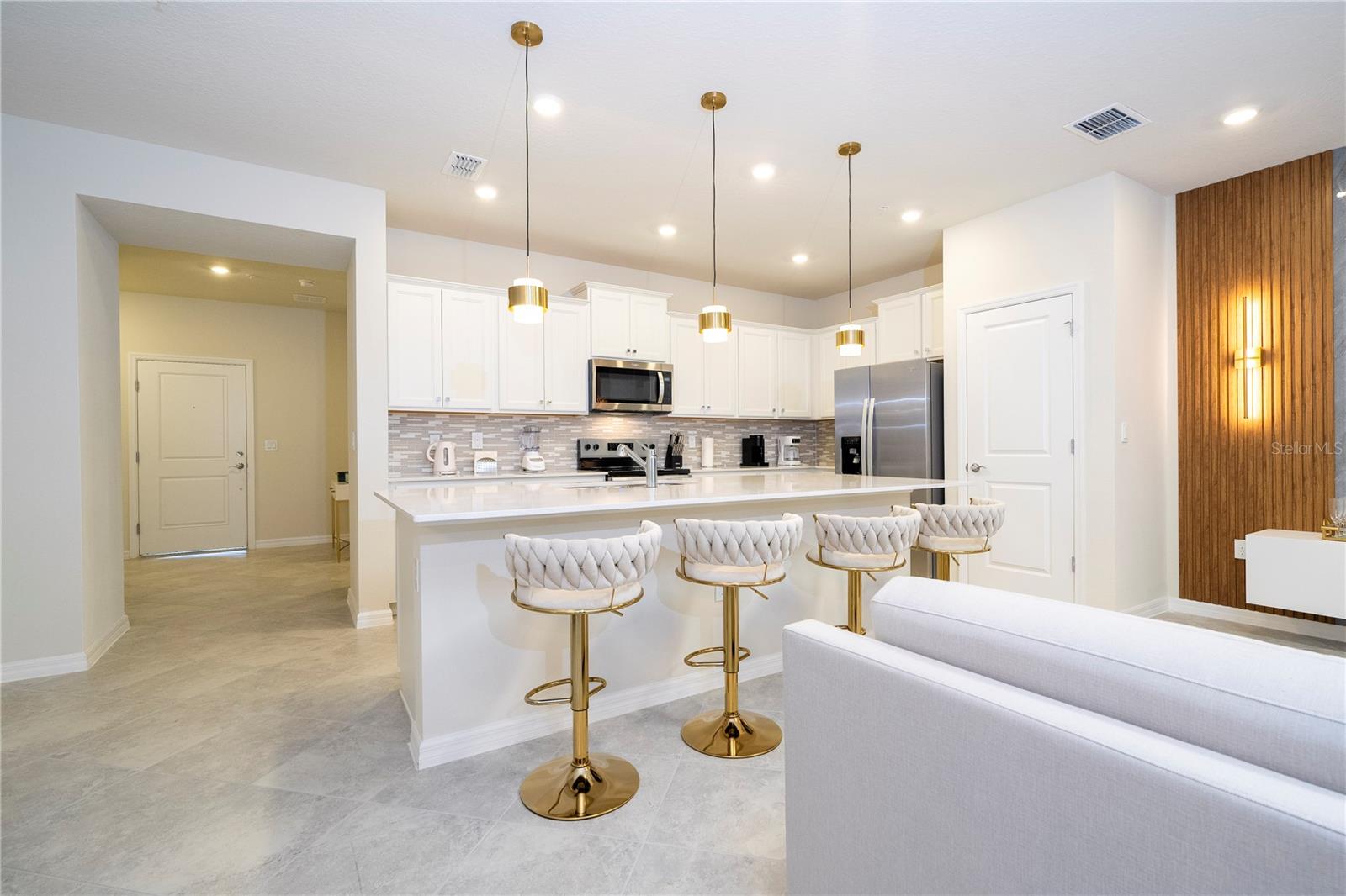 WINDSOR CAY - Residential