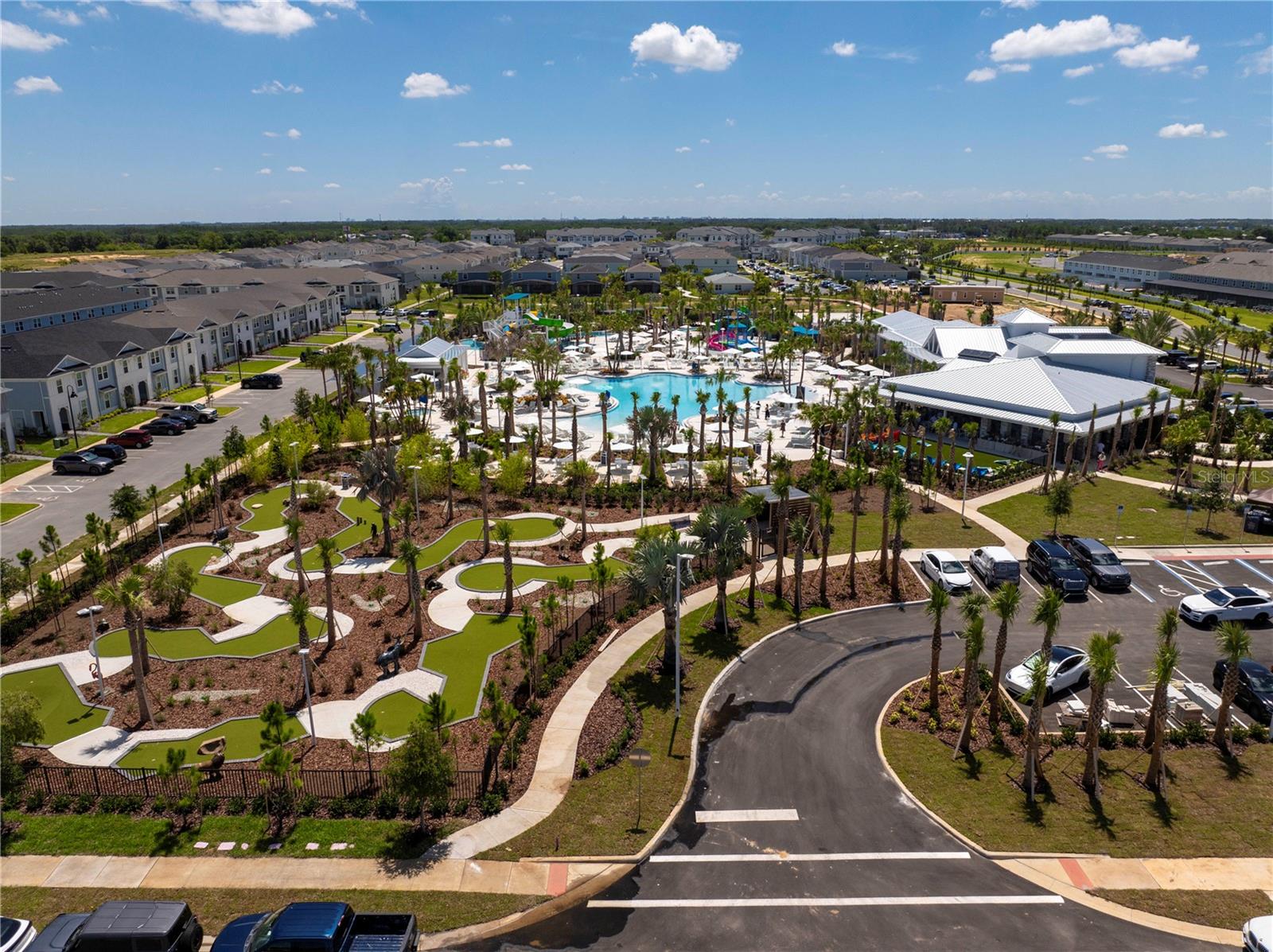 WINDSOR CAY - Residential