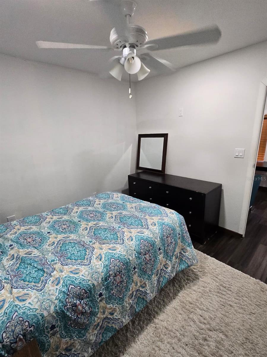 MEADOW WOODS VILLAGE 03 - Residential Lease