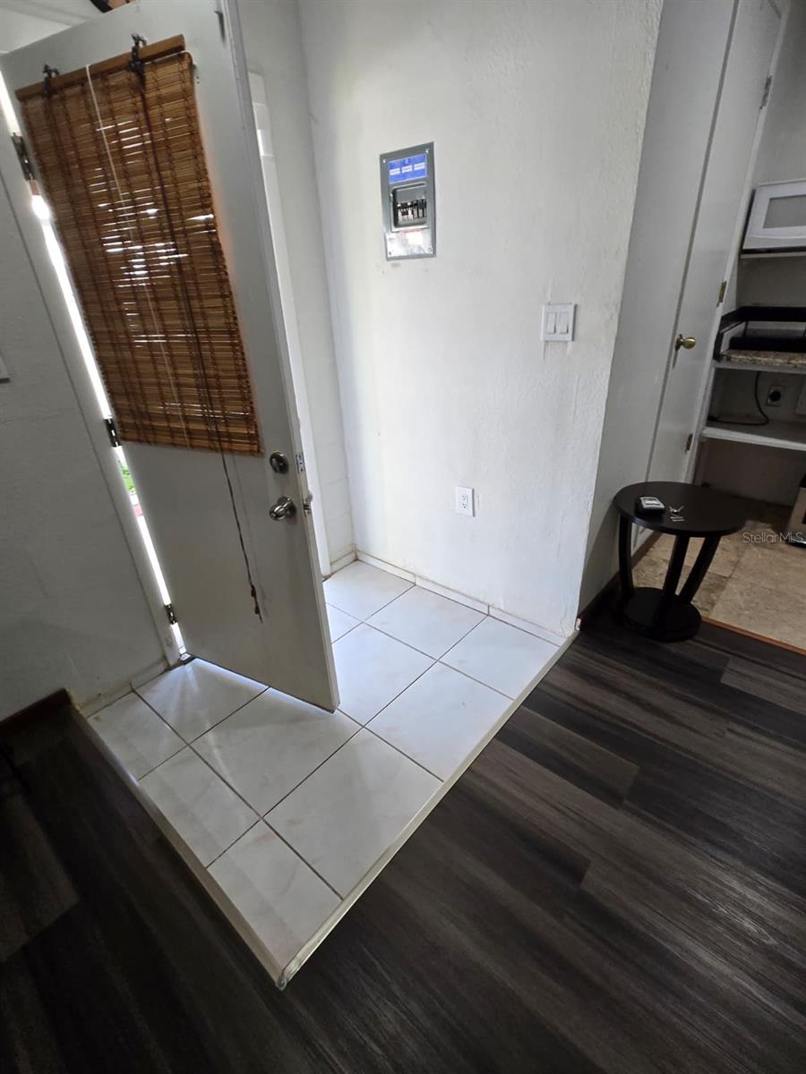 MEADOW WOODS VILLAGE 03 - Residential Lease