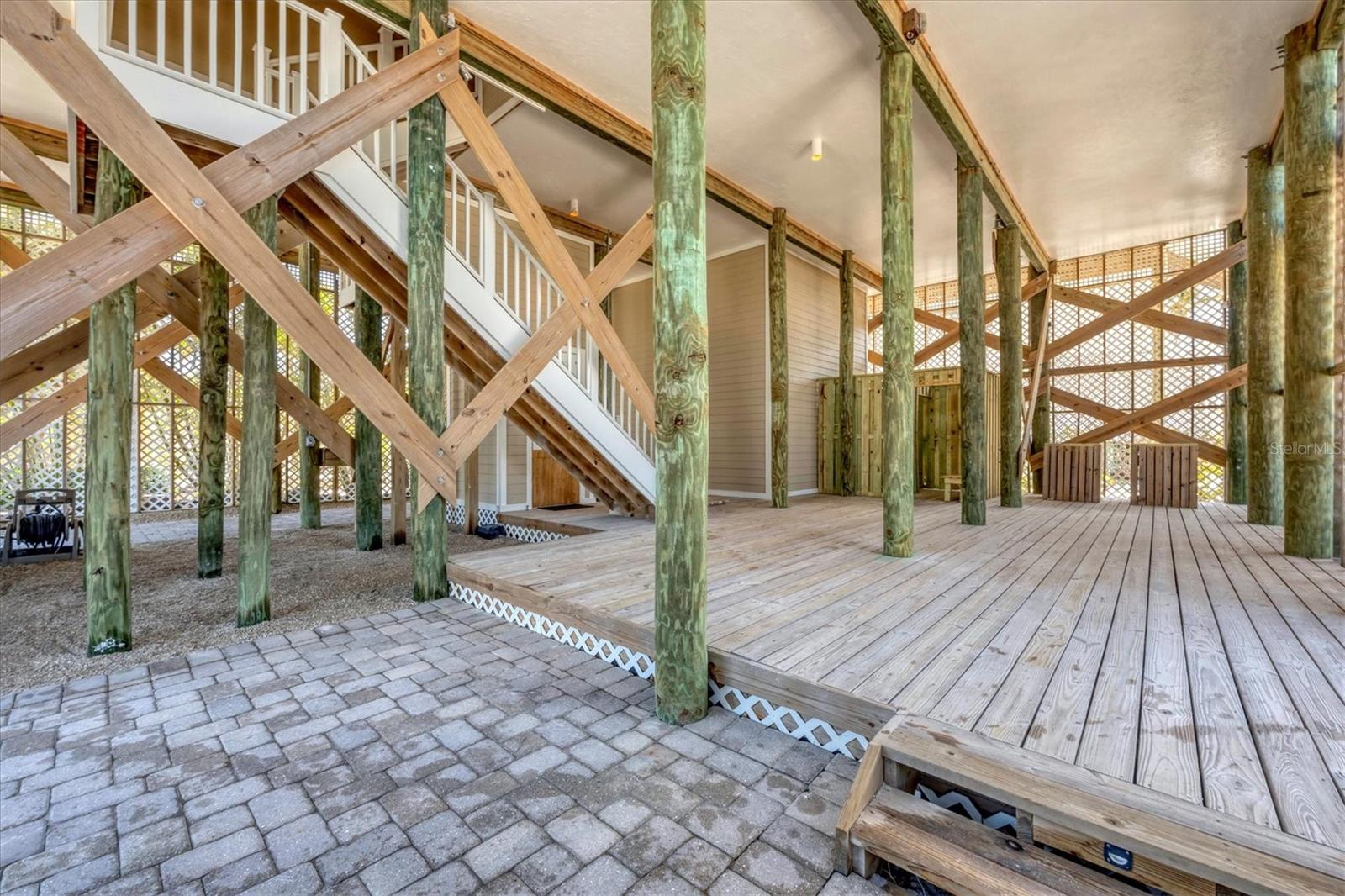 ISLAND HARBOR BEACH CLUB SEC 01 - Residential