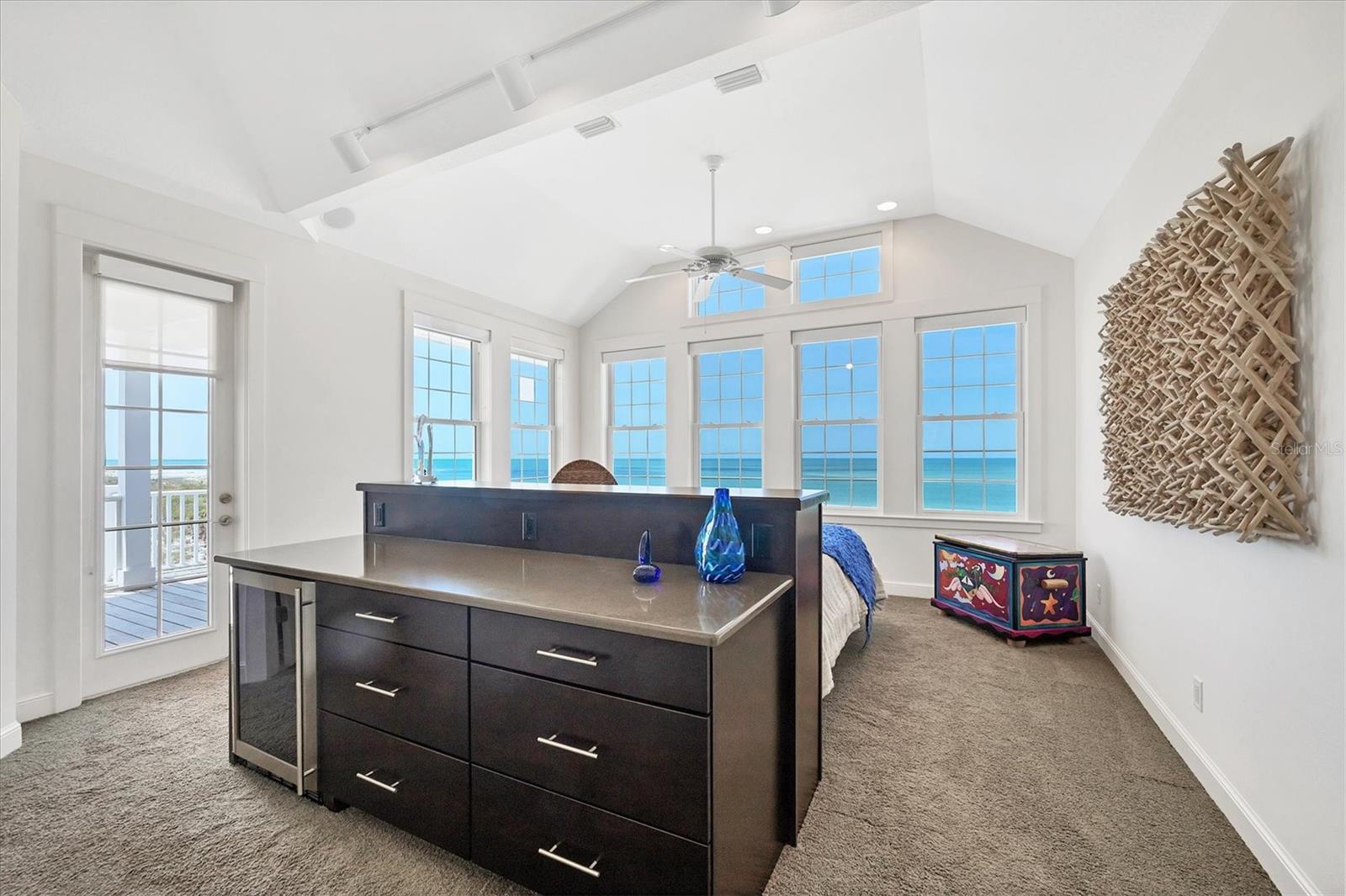 ISLAND HARBOR BEACH CLUB SEC 01 - Residential