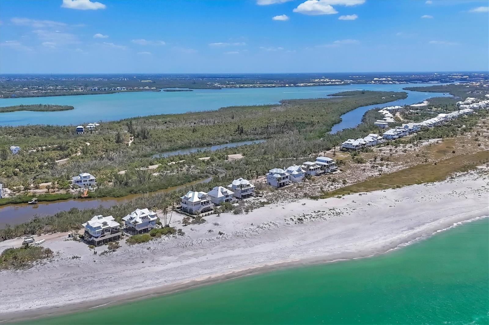 ISLAND HARBOR BEACH CLUB SEC 01 - Residential