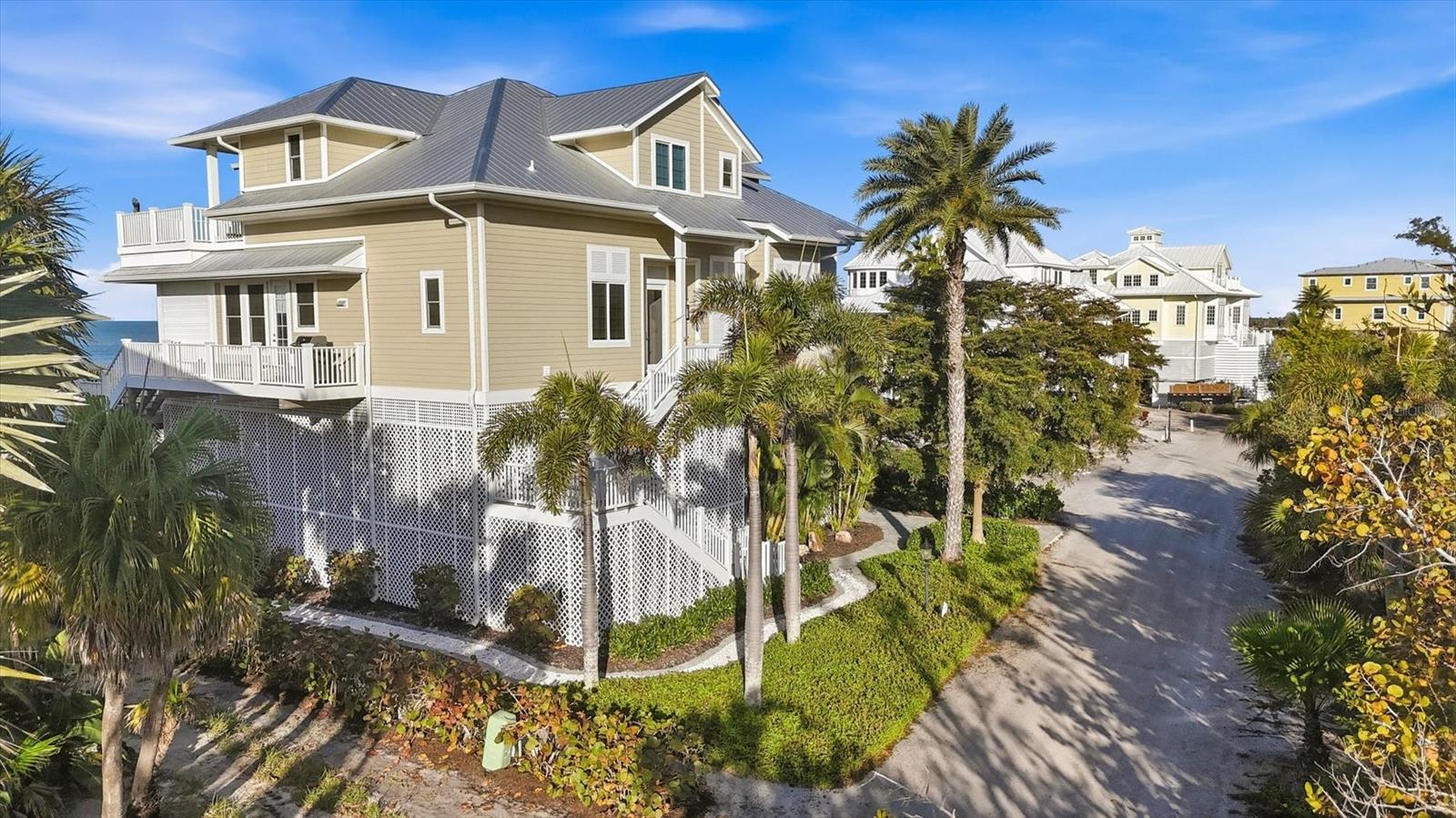 ISLAND HARBOR BEACH CLUB SEC 01 - Residential