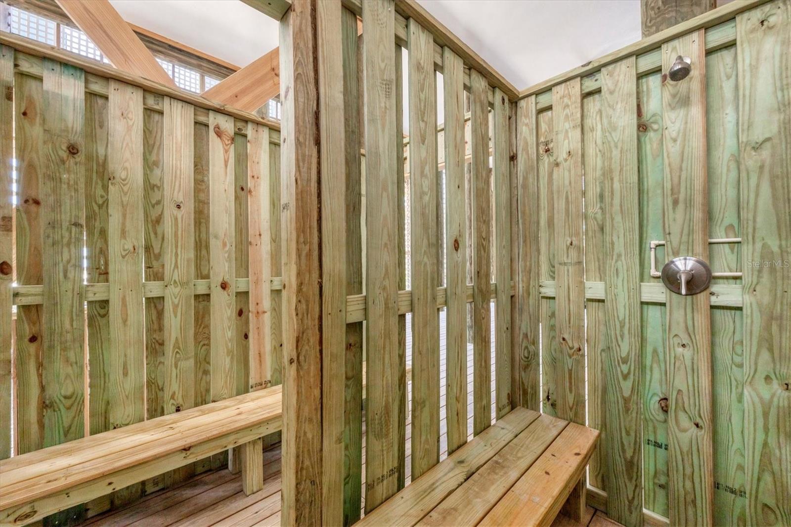 ISLAND HARBOR BEACH CLUB SEC 01 - Residential