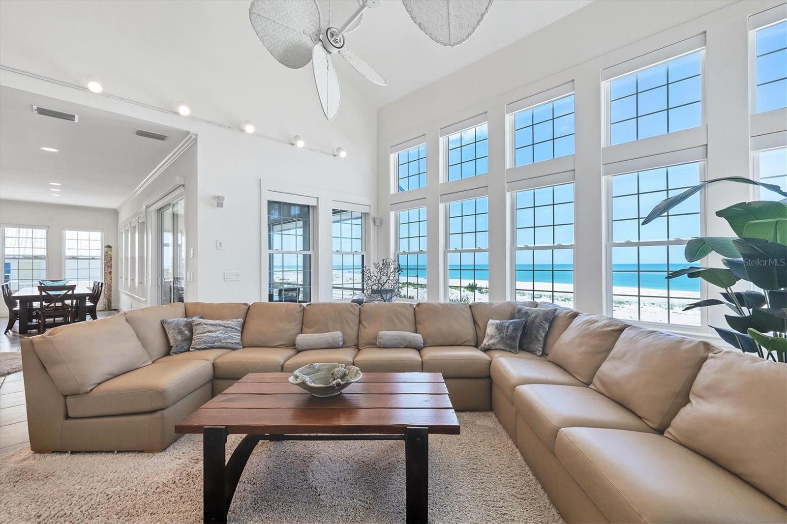 ISLAND HARBOR BEACH CLUB SEC 01 - Residential